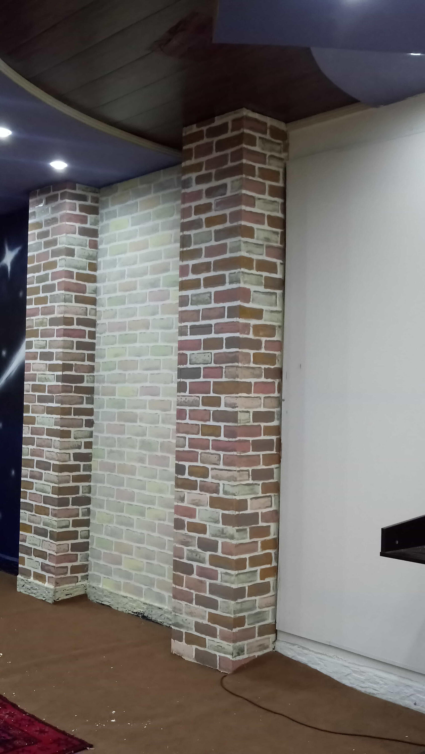 Faux Brick &Column & Pillar Detail Faux Brick &Column & Pillar Detail